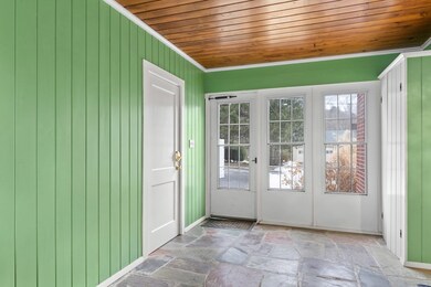 25 Dennis Cir, Northborough, MA 01532 - photo 5