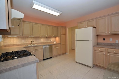 1 Philip Ln, Middle Island, NY 11953 - photo 6