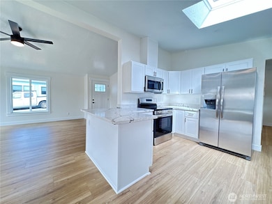 1821 75th St E unit 5, Tacoma, WA 98404 - photo 6