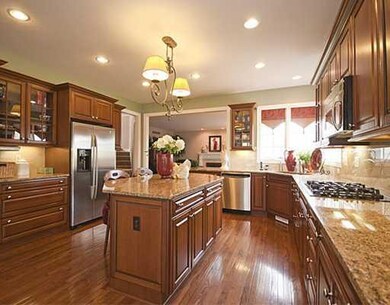 2421 Highridge Cir, Saline, MI 48176 - photo 7