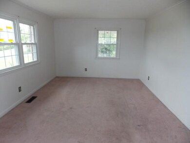 522 Old Dixville Rd, Harrodsburg, KY 40330 - photo 2