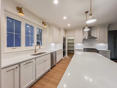 735 N Twyckenham Dr, South Bend, IN 46617 - photo 5