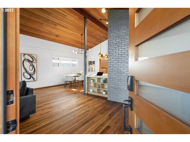 Entrance/Foyer