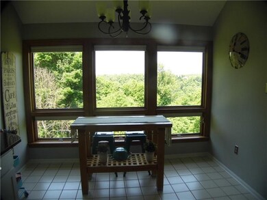 IMAGINE A LEISURELY WEKEND BREAKFAST OR FAMIL DINN