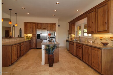 2215 E Hawthorne St, Tucson, AZ 85719 - photo 6