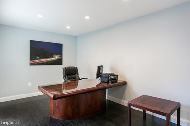 1296 Wedgewood Manor Way, Reston, VA 20194 - photo 6