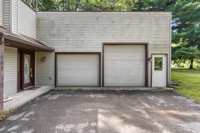 5_1001 n dearing rd parma mi - 00040