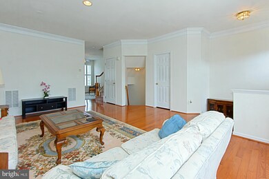 25262 Mcintyre Square, Chantilly, VA 20152 - photo 6