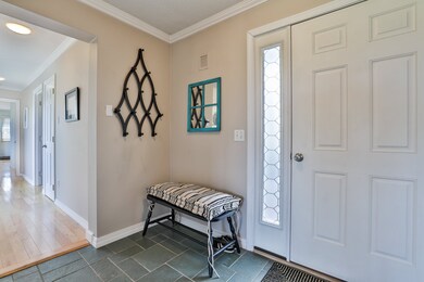 33 Hilltop Place, New London, NH 03257 - photo 3