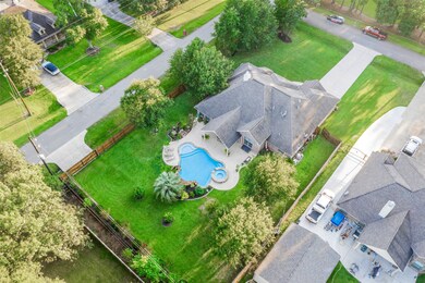 402 Monarch Oak Dr, Magnolia, TX 77354 - photo 3