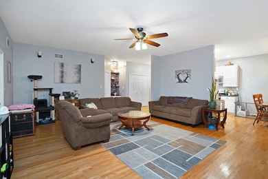 601 Boulder Dr unit A3, Morris, IL 60450 - photo 7