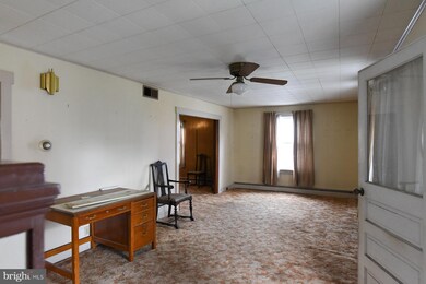 1034 Concord St, Hagerstown, MD 21740 - photo 5