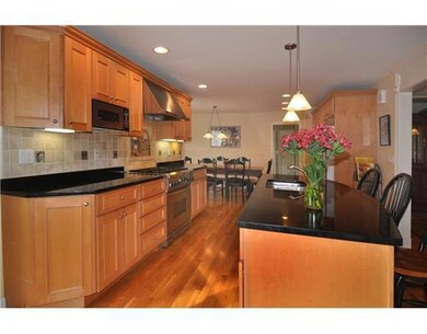 28 Applewood Rd, Cranston, RI 02920 - photo 5