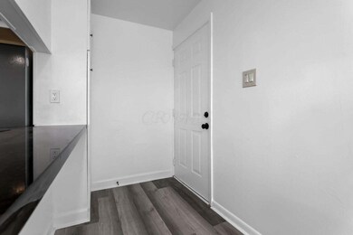 499 E Columbus St unit F, Columbus, OH 43206 - photo 4