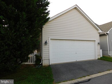 12108 Sassafras Way, Clarksburg, MD 20871 - photo 2