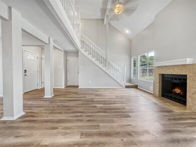 15714 Oak Mountain Dr, Houston, TX 77095 - photo 3