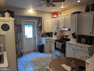 37 1/2 Second, Pottstown, PA 19464 - photo 2