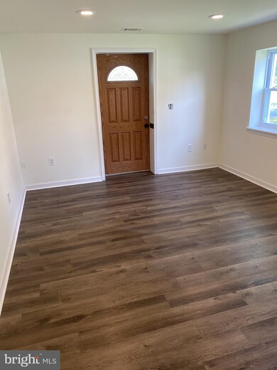 218 Single Ave, New Castle, DE 19720 - photo 2