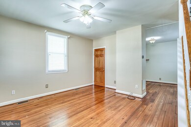 54 Mellor Ave, Catonsville, MD 21228 - photo 5