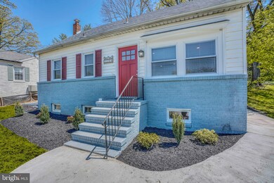 2209 Hammonds Ferry Rd, Halethorpe, MD 21227 - photo 4