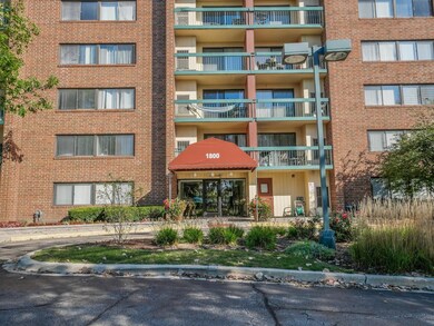 Huntington Grove Condominiums unit AE2, Hoffman Estates, IL 60169 - photo 2