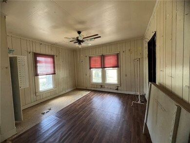 1601 N Madison Ave, Beeville, TX 78102 - photo 7