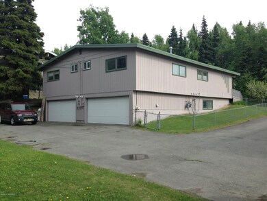 655 W 22nd Ave, Anchorage, AK 99503 - photo 3