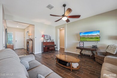 4969 S Leisure Way, Gilbert, AZ 85298 - photo 5