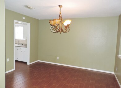 7282 Shady Corners Ln, Houston, TX 77040 - photo 4