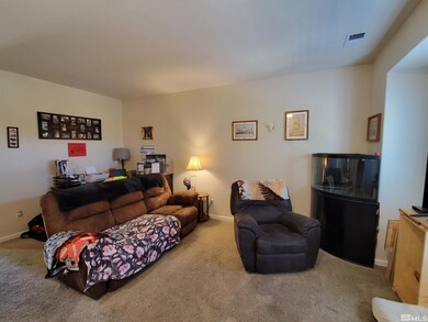 570 Preston Burr Ln, Reno, NV 89503 - photo 4