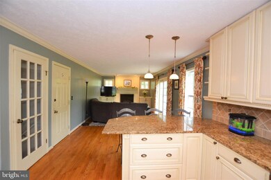 11630 Quail Ridge Ct, Reston, VA 20194 - photo 7