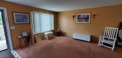 30 Larch Ct unit 116, Staten Island, NY 10309 - photo 6