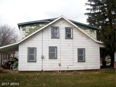 1085 Black Gap Rd, Fayetteville, PA 17222 - photo 3