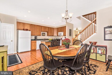 8044 Pennington Dr, Laurel, MD 20724 - photo 5