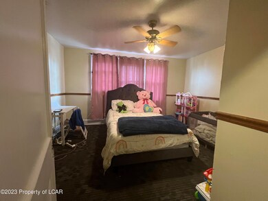 984 W 6th St, Hazleton, PA 18201 - photo 5