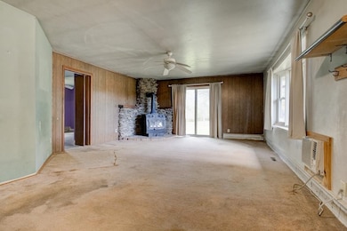 W2291 Nettleton Rd, Marinette, WI 54143 - photo 2