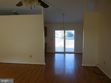 11500 Hampstead Dr, Fredericksburg, VA 22407 - photo 5
