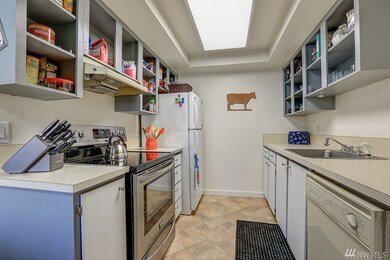 2311 S Kent Des Moines Rd unit A101, Des Moines, WA 98198 - photo 5