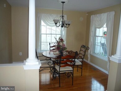 8563 Bay Rd, Pasadena, MD 21122 - photo 6