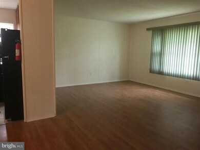 36 Brierdale Ln, Willingboro, NJ 08046 - photo 4