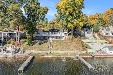 3411 W Shore Dr, Battle Creek, MI 49017 - photo 3