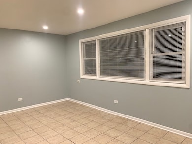 7300 S 78th Ave unit 1, Bridgeview, IL 60455 - photo 3