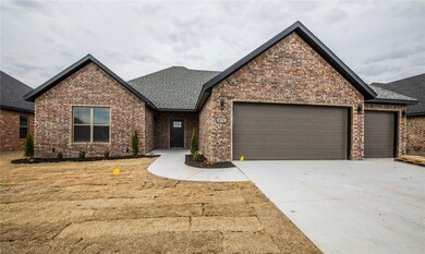 671 Bob Glen Cir, Centerton, AR 72719 - photo 2
