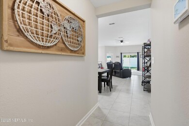 12581 Creekside Manor Dr, Jacksonville, FL 32218 - photo 4