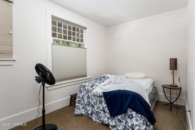 704N2ndSt_05
