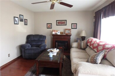 LIVING ROOM....