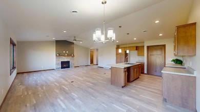 804 W Plum Ave, Mitchell, SD 57301 - photo 5