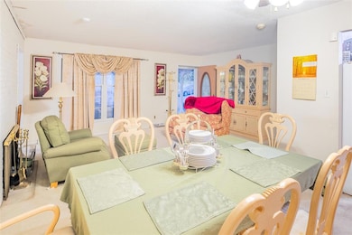 4212 Valley Cir, Des Moines, IA 50317 - photo 3