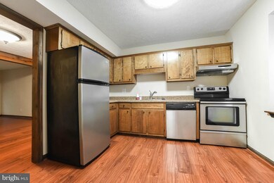 22406 Greenview Ct, Great Mills, MD 20634 - photo 7