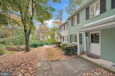 9846 Hollow Glen Place, Silver Spring, MD 20910 - photo 3